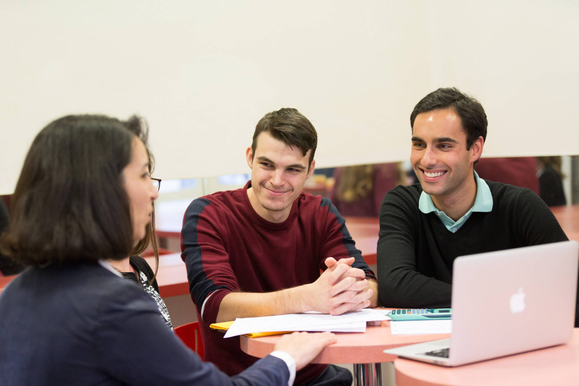 étudiant enoes
